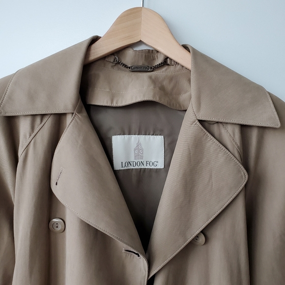 London Fog Vintage Tan Trench Coat - Picture 6 of 7